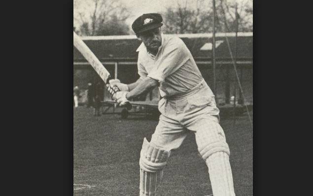 सबसे तेज़ 19 शतकों तक पहुंचने का रिकॉर्ड का सन डॉन ब्रैडमेन के नाम है, उन्होंने 53 पारियों में ये कारनामा कर दिखाया था.