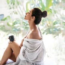 सिलसिलेवार तरीके से इंस्टा पर हो रही है मलाइका के हॉटनेस की बारिश