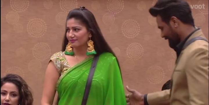 जब डांस की बात आई तो सभी ने सपना का नाम लिया. (Photo: Voot)