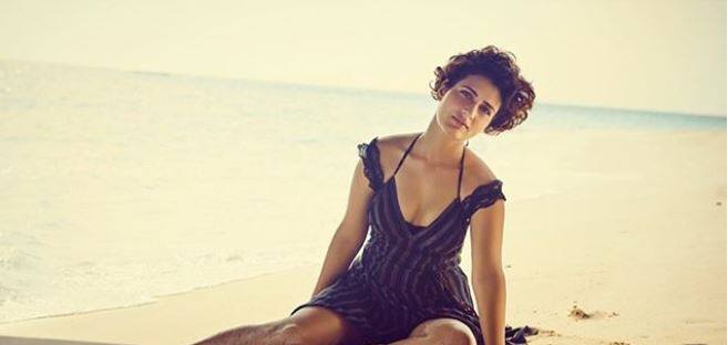 आपको बता दें कि फातिमा अपने वाली फिल्म 'ठग्स ऑफ हिंदोस्तान' की तैयारी में हैं. इस फिल्म में उनके साथ आमिर खान और अमिताभ बच्चन भी हैं.