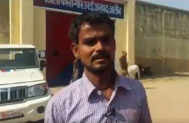 गधों के मालिक संतोष ने बताया कि चार दिनों से गधों को जेल में रखा गया था और लिखा-पढ़ी कर उन्हें छोड़ दिया गया.