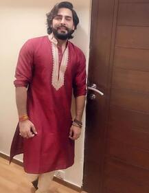 \'बिग बॉस 10\' के विनर मनवीर गुर्जर ने उड़ाया हिना खान का मजाक