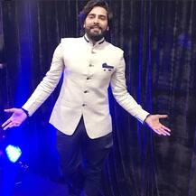 \'बिग बॉस 10\' के विनर मनवीर गुर्जर ने उड़ाया हिना खान का मजाक