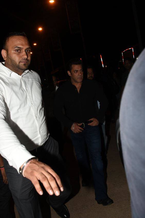 क्लोजिंग सेरेमनी में बॉलीवुड के सुल्तान सलमान खान ने भी अपनी मौजूदगी दर्ज करवाई.