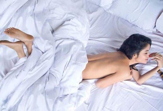 Bigg Boss 11: घर का टेंप्रेचर बढ़ाने के लिए इस अभिनेत्री को मिलेगी बिग बॉस में वाइल्ड कार्ड एंट्री! gehna vasishth will got bigg boss 11 wild card entry Bigg Boss 11: घर का टेंप्रेचर बढ़ाने के लिए इस अभिनेत्री को मिलेगी बिग बॉस में वाइल्ड कार्ड एंट्री!