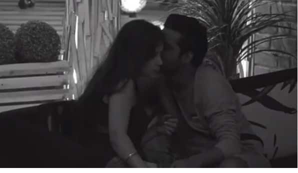 इस मांगों की वजह से या तो शो का समय बदलकर 11 बजे करना पड़ता या फिर ये सीन्स हटाने पड़ते. आईबी मिनिस्टरी के नियमों के दबाव में आकर चैनल ने समय बदलने की जगह सीन्स दिखने बंद करने का फैसला किया. जाहिर सी बात है कि जब ऐसे सीन्स कटेंगे तो शो की टीआरपी के साथ-साथ इस प्रेमी जोड़े की टीआरपी भी गिरेगी. देखने वाली बात होगी कि फिर ये अपना गेम कैसे खेलते हैं.