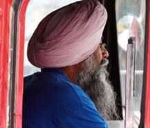 ब्रिटेन: सिख टैक्सी चालक ने 13 साल की लड़की को रेप से बचाया