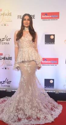 Photos: रेड कार्पेट पर करीना-रेखा ने जीता फैन्स का दिल तो भूमि ने बढ़ाया टेंप्रेचर