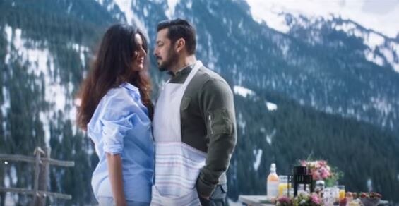 Tiger Zinda Hai song Dil Diyan Gallan: Salman Khan proposes Katrina Kaif in the sweetest manner रिलीज हुआ 'टाइगर जिंदा है' का नया गाना, सलमान-कैटरीना की दिखी जबरदस्त केमिस्ट्री