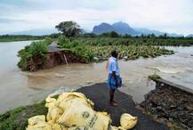 नौकाओं में सवार 34 मछुआरों का पता लगा, तट पर लाने की कोशिशें जारी