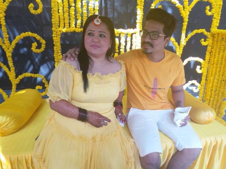 भारती का सोशल मीडिया एकाउंट देखें तो उन्होंने इसे हर्ष के साथ खूबसूरत तस्वीरों से सजाया हुआ है.