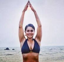 गोवा में हॉलीडे और रोड ट्रिप्स का आनंद ले रही हैं तनीषा मुखर्जी