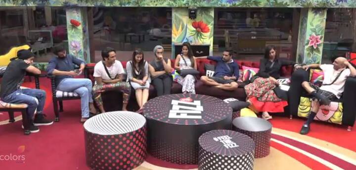 रिएलिटी शो 'बिग बॉस' सीजन 11 में इस हफ्ते की नॉमिनेशन प्रक्रिया पूरी हो चुकी है. नॉमिनेशन प्रक्रिया के दौरान शो का अब तक का सबसे बड़ा ट्विस्ट देखने को मिला. विकास गुप्ता ने भी शातिर चाल चलते हुए एक साथ कई निशाने साध लिए.