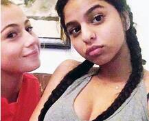 फिर से वायरल हुईं सुहाना की पुरानी तस्वीरें