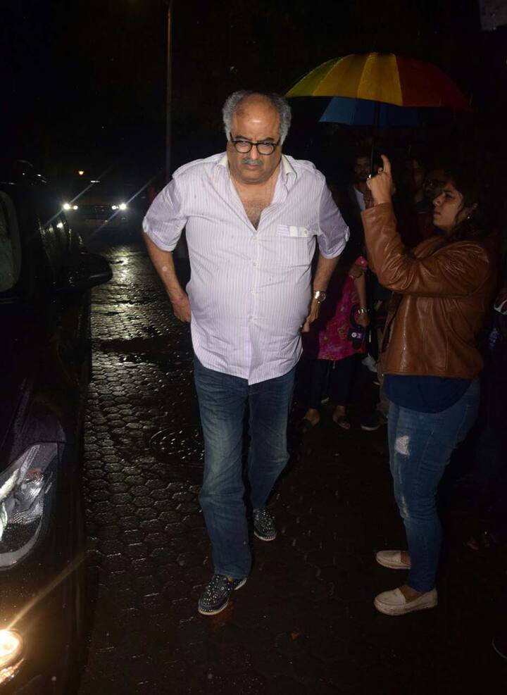 बोनी कपूर भी पहुंचे.