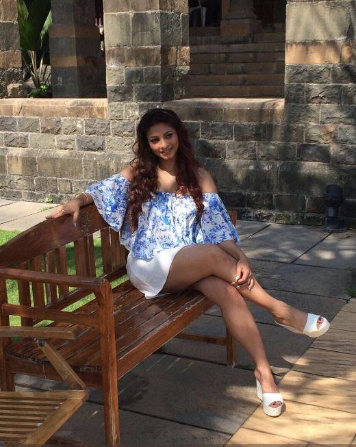 तनुर्षी मुखर्जी ने अपने फिल्मी करियर की शुरुआत 'Sssshhh...' फिल्म से की थी. इसके बाद उन्होंने राम गोपाल वर्मा की 'सरकार' में भी काम किया था. जिसमें उनके साथ लीड रोल में महानायक अमिताभ बच्चन और अभिषेक बच्चन थे.