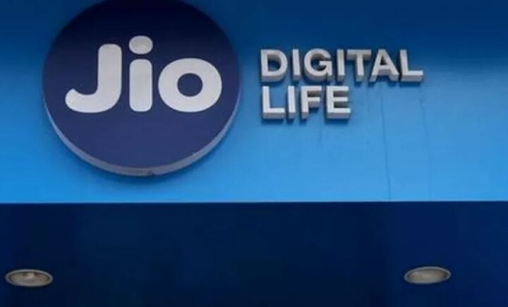 Jio 4G Download Speed Hits All-Time High of 21.9Mbps, according to TRAI रिलायंस जियो ने 4G इंटरनेट डाउनलोड स्पीड में तोड़ा रिकॉर्ड, अक्टूबर में 21.9Mbps स्पीड