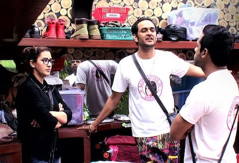 Bigg Boss 11: फेल हो गई विकास गुप्ता की चाल, भुगतना पड़ा ये खामियाजा Bigg Boss 11: फेल हो गई विकास गुप्ता की चाल, भुगतना पड़ा ये खामियाजा