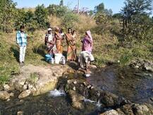 गुजरात मॉडल : सरदार सरोवर डैम के विस्थापितों के लिए लगी पानी की टंकी 17 साल से खाली