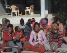 सवर्ण की शादी में दलित का ढोल बजाने से इंकार, 30 दलित गांव छोड़ने को हुए मजबूर