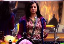 Bigg Boss 11: सलमान खान के निशाने पर आई ये कंटेस्टेंट, पलटवार में लगाया बड़ा आरोप