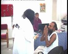 भाई-बहनों के सामने ही नाबालिग बच्ची के साथ रेप करता था बाबा!