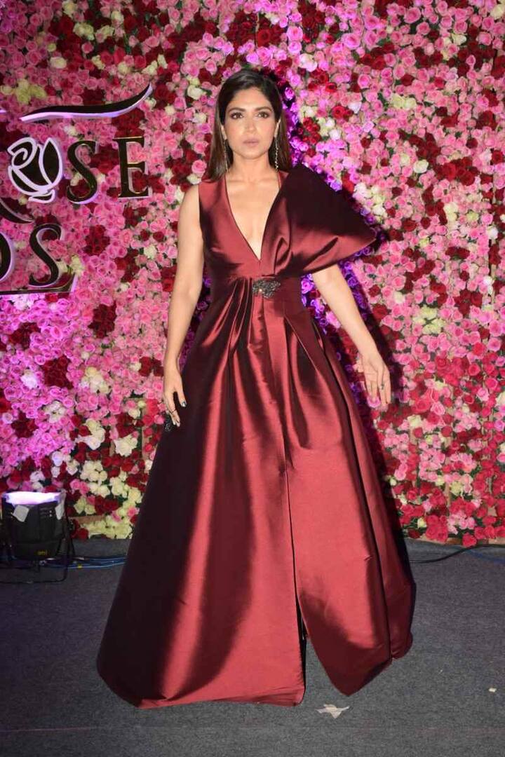 फिल्मों में घरेलू भारतीय नारी का किरदार निभाने वाली भूमि हर बीतते दिन के साथ हॉट होती चली गई हैं.