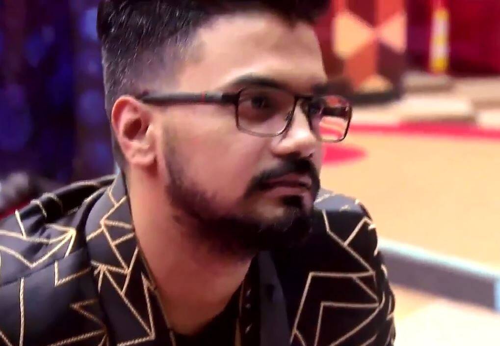 Hina Khan’s boyfriend proposes to her is not a publicity stunt Bigg Boss 11: हिना खान के ब्वॉफ्रेंड ने किया खुलासा, शादी को लेकर ये हैं प्लान