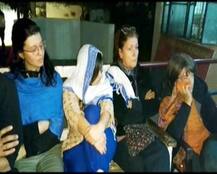 यूपी: विदेशी पर्यटकों से बदसलूकी और मारपीट, पुलिस ने किया 8 को गिरफ्तार