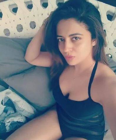 नेहा पेंडसे छुट्टियां मनाते के लिए हाल ही में मालदीव गयी थीं. यहां उन्होंने फोटोशूट भी करवाया था.