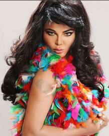 VIdeo: राखी सांवत को मिला उनका सैफ अली खान, जल्द कर सकती हैं शादी!