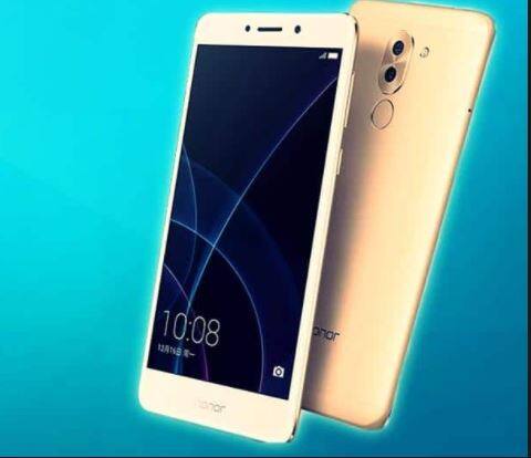  ऑनर 6X की बात करें तो इसके 32 जीबी मॉडल की कीमत बाजार में 11,999 रुपये है वहीं 64 जीबी मॉडल की कीमत बाजार में 13,999 रुपये है. एमेजन पर मिल रहे इस डिस्काउंट के साथ ऑनर 6X के 32 जीबी मॉडल को 9,999 रु. में खरीद सकते हैं और 64 जीबी मॉडल को 11,999 रु. में खरीद सकते हैं. 