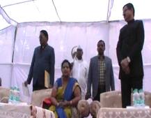 यूपी: मेरठ में BSP महापौर सुनीता वर्मा के शपथग्रहण समारोह में वंदेमातरम गाने को लेकर हंगामा