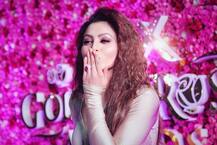 दिलकश अंदाज में नजर आईं उर्वशी रौतेला, अवॉर्ड शो में जीता सबका दिल 