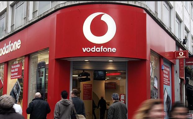  Vodafone लाया 348 रु. में 56GB डेटा-कॉलिंग प्लान, जानें इस कीमत में बाकी कंपनियों के प्लान 
