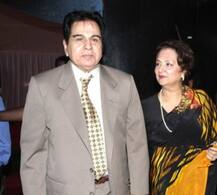 सायरा बानो और दिलीप कुमार को मिल रही धमकी, CM फडणवीस से लगाई मदद की गुहार