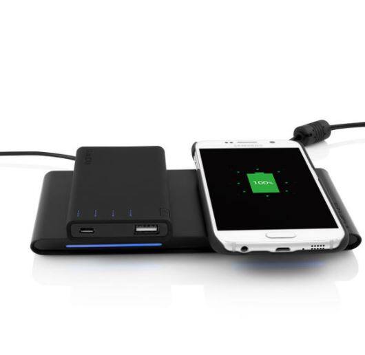 अपने फोन को किसी कंप्यूटर या पावर बैंक से चार्ज करने से बचें.