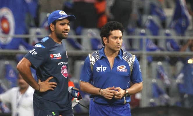लेकिन रोहित शर्मा को सबसे खास बधाई मिली क्रिकेट के भगवान सचिन तेंदुलकर से. 