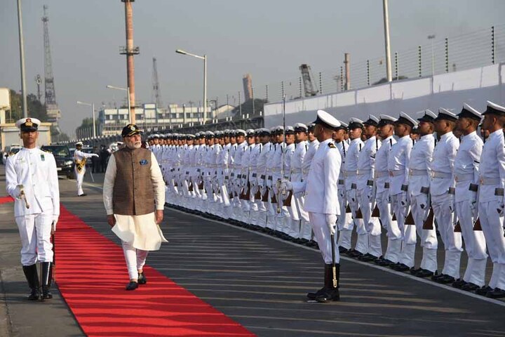 PM Modi commissions submarine Kalvari, says will boost Navy’s might कलवरी पनडुब्बी को मोदी ने किया नौसेना में शामिल, कहा बढ़ाएगी नौसेना की ताकत