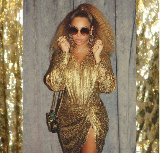  बियोंस पहले से ब्लू इवी नाम की नन्हीं बच्ची की मां हैं. ब्लू की उम्र पांच साल है.