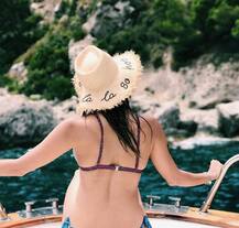 इस टीवी सेलिब्रिटी ने इंस्टाग्राम पर शेयर की अपने वेकेशन की तस्वीरें, नजर आईं बिकिनी में