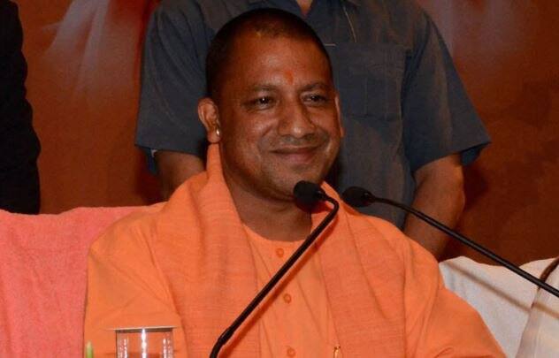 उत्तर प्रदेश के मुख्यमंत्री योगी आदित्यनाथ ने कहा, ''जीत के लिए प्रधानमंत्री नरेंद्र मोदी और बीजेपी अध्यक्ष अमित शाह को बधाई. प्रधानमंत्री मोदी का नेतृत्व का यशस्वी है, प्रधानमंत्री ने आर्थिक सुधार के क्षेत्र में क्रांतिकारी कदम उठाए. देश ने बंटवारे की राजनीति को नकार दिया है.'' सीएम ने कहा, ''यह जीत बीजेपी के ऊर्जावान नेतृत्व और कार्यकर्ता की कड़ी मेहनत का नतीजा है.'' राहुल गांधी के कांग्रेस अध्यक्ष बनाए जाने के सवाल पर योगी आदित्यनाथ ने कहा,