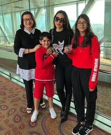 PICS: बेबी नवाब ने पापा सैफ के साथ की हॉर्स राइडिंग, बेहद खास है फैमिली फोटो 