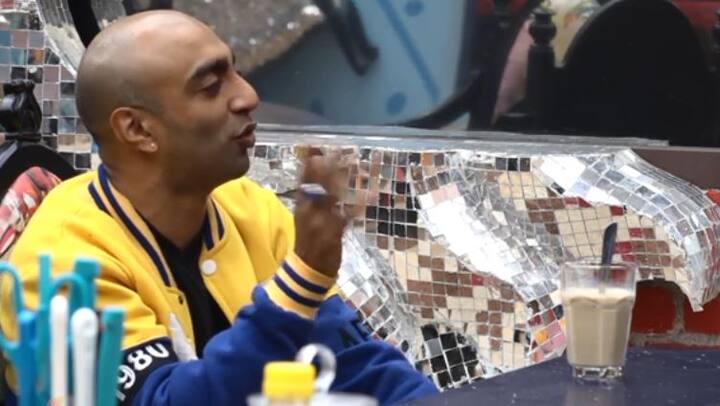 आकाश के सजा नहीं मानने का प्रभाव लग्जरी बजट पर पड़ सकता है. बिग बॉस अब घरवालों को मिलने वाले लग्जरी बजट प्वाइंट्स में कटौती करेंगे.