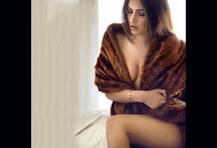 बोल्डनेस के मामले में सनी लियोनी को भी पीछे छोड़ रही हैं \'रागिनी MMS रिटर्न्स\' की एक्ट्रेस, देखें