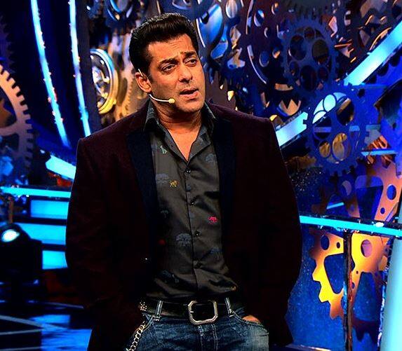  बता दें कि बीते रविवार वीकेंड का वार एपिसोड में सलमान खान ने घरवालों को हितेन और प्रियांक में से एक कंटेस्टेंट को घर से बाहर करने के लिए कहा था.