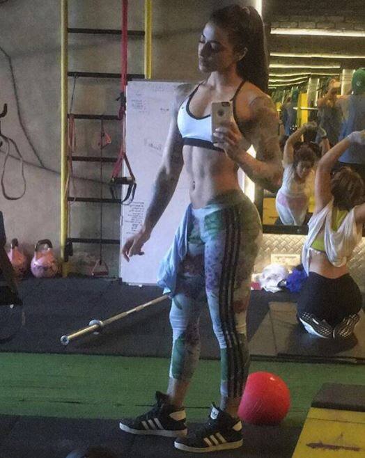 इस बार सुर्खियों में आने की वजह उनकी ये तस्वीरें हैं जो इन दिनों इंटरनेट पर खूब वायरल हो रही हैं.