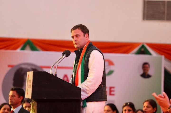 एक राय ये भी है कि पूरे दमखम से मुद्दों पर आधारित कैंपेन चलाकर कांग्रेस अध्यक्ष राहुल गांधी ने पार्टी को सम्मानजनक स्थिति में पहुंचाया और इस चुनाव से वे नेता बनकर उभरे हैं. लेकिन इन सबके बीच सिनेमा जगत से पहली बड़ी प्रतिक्रिया आई है. 