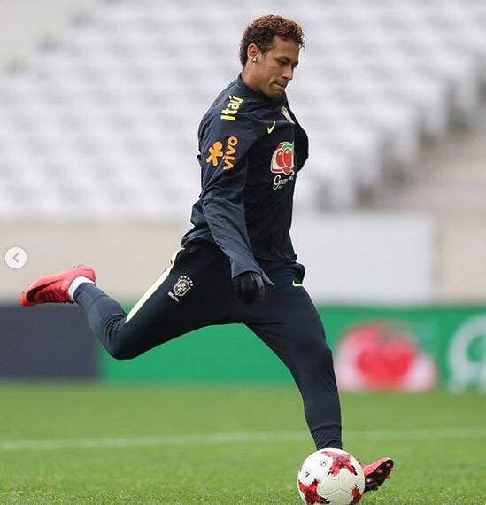 नेमार जूनियर - 20 मिलियन + न्यू फॉलोअर्स