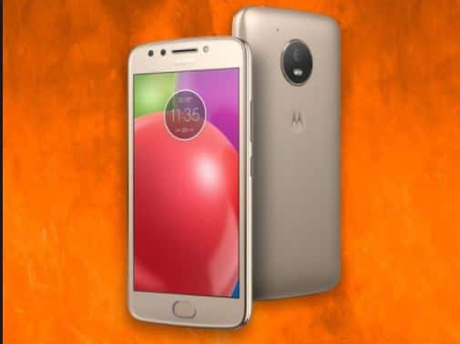 Moto E4: मोटो के इस स्मार्टफोन को 7,999 रुपये में खरीदा जा सकता है जिसकी ओरिजनल कीमत 8,499 रुपये है. इसमें 5 इंच की स्क्रीन दी गई है , इसमें 1.3GHz कोरटेक्स-A53 क्वालकॉम स्नैपड्रैगन 427 चिपसेट दी गई है.मो टो E4 में 3 जीबी रैम और 16 जीबी इंटरनल मैमोरी है. इसमें 8 मेगापिक्सल का रियर और 5 मेगापिक्सल का फ्रंट फेसिंग कैमरा दिया गया है.